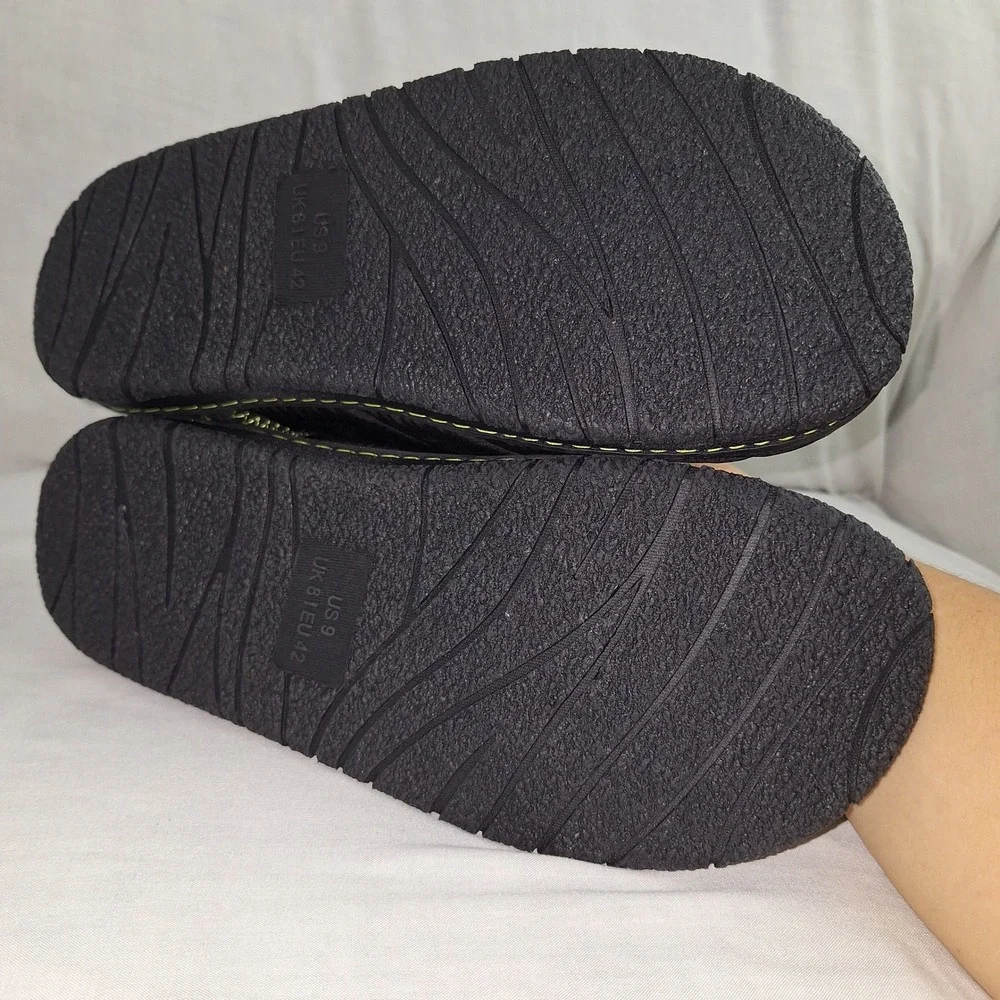 LongBay Black Size 9 Quilted Puffer Slip On Indoor Outdoor Slippers Mens Slip on